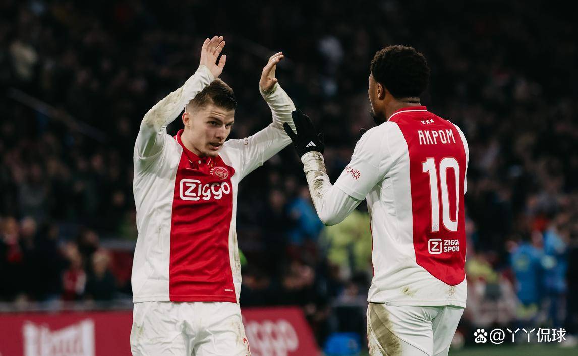 金年会app-法甲集结日走向成谜；阿贾克斯止住颓势；悬念犹存；赛季目标并未改变(阿贾克斯被淘汰的图片)